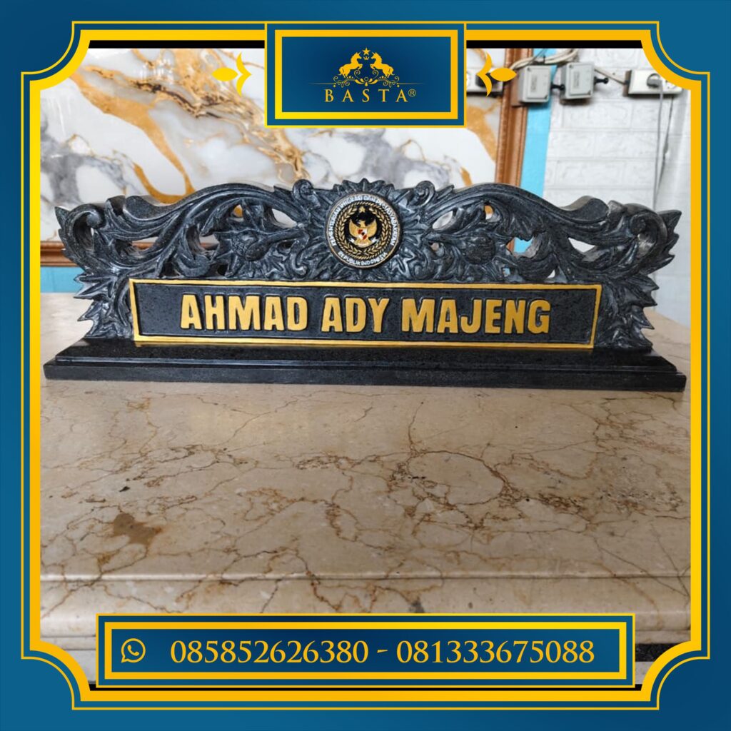 Papan Nama Marmer