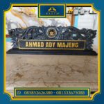 Papan Nama Marmer
